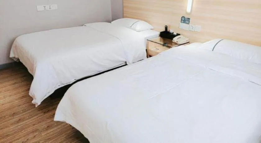 Bed in City Comfort Inn Wuhan Han'Nan Pedestrian Street