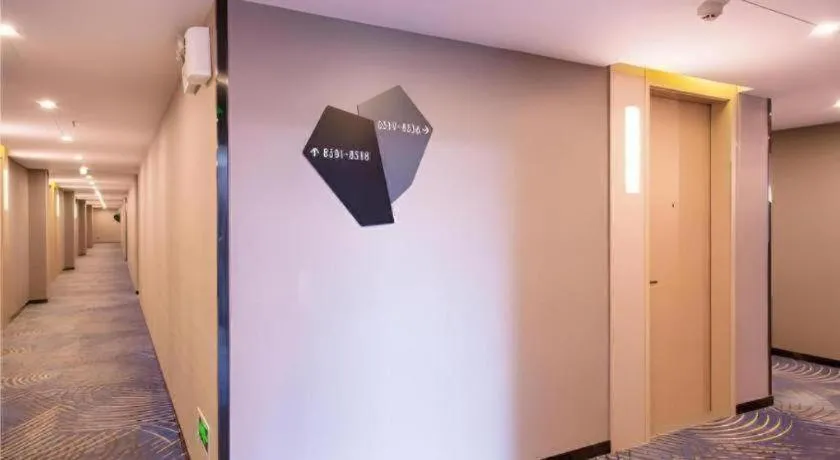 Echarm Hotel Kunming High-tech Zone Economic Management College