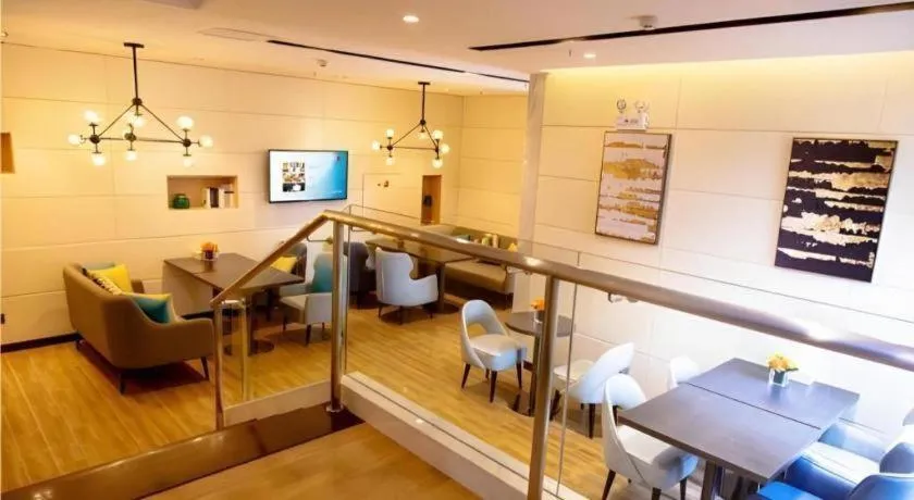 Echarm Hotel Kunming High-tech Zone Economic Management College