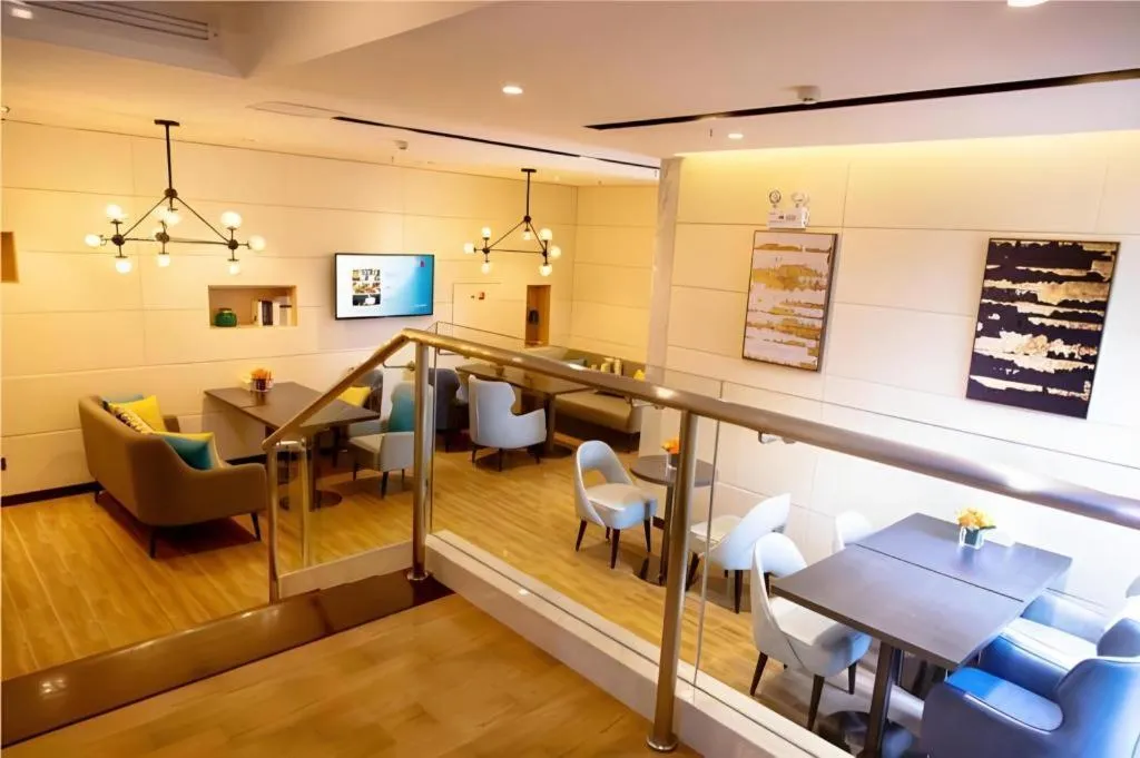 Echarm Hotel Kunming High-tech Zone Economic Management College