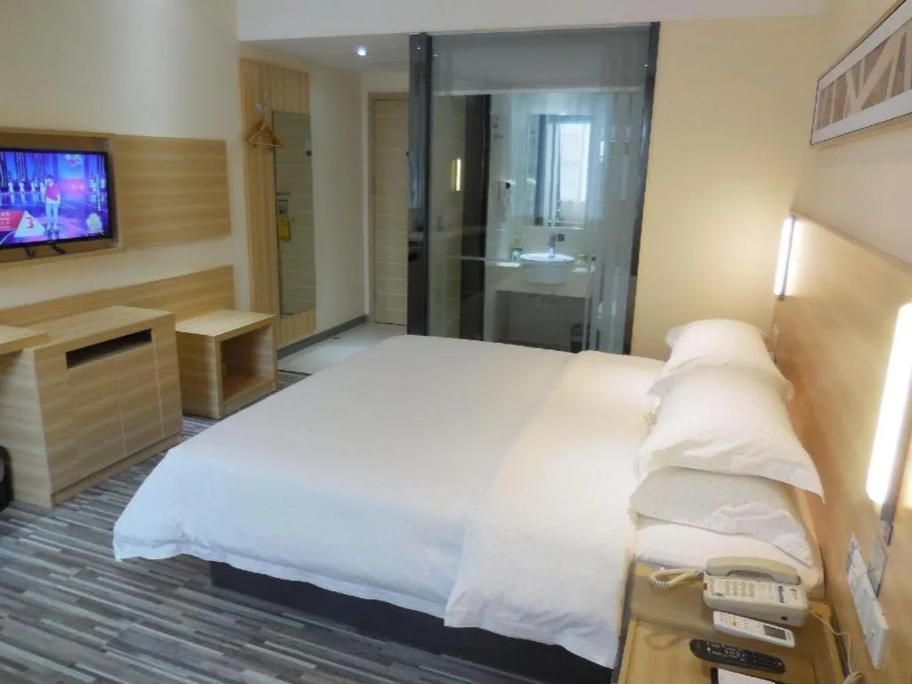 Bed in City Comfort Inn Wuhan Zongguan Metro Station