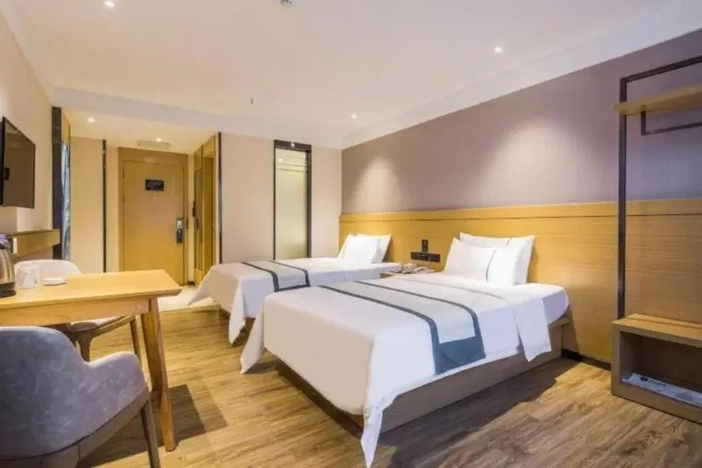 Bed in City Comfort Inn Guangzhou Shisanhang Shachong Metro Station