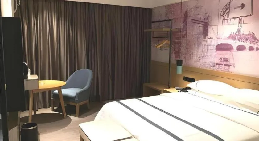 Bed in City Comfort Inn Guangzhou Shisanhang Shachong Metro Station