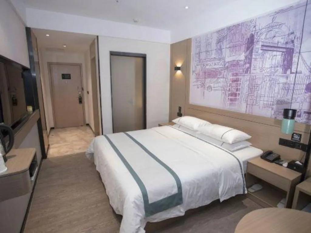 Bed in City Comfort Inn Guangzhou Shisanhang Shachong Metro Station