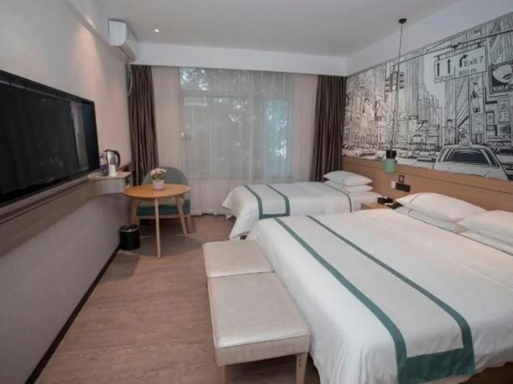 Bed in City Comfort Inn Guangzhou Shisanhang Shachong Metro Station