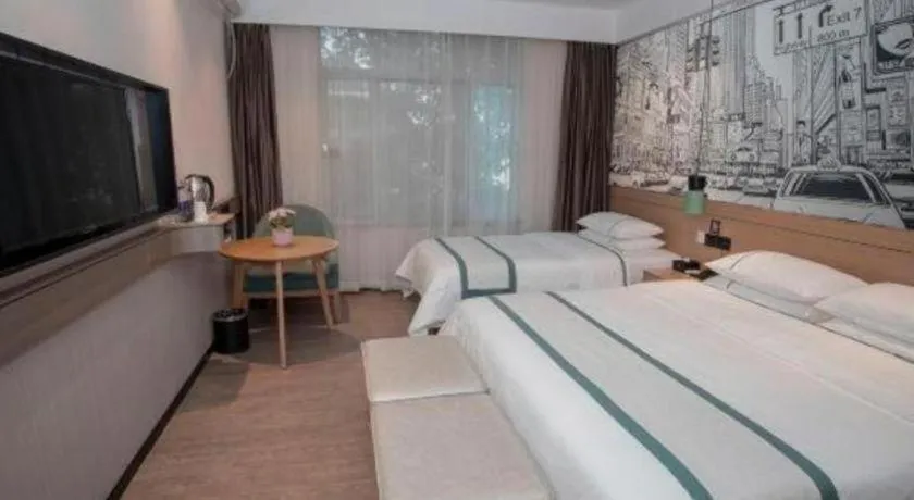 Bed in City Comfort Inn Guangzhou Shisanhang Shachong Metro Station