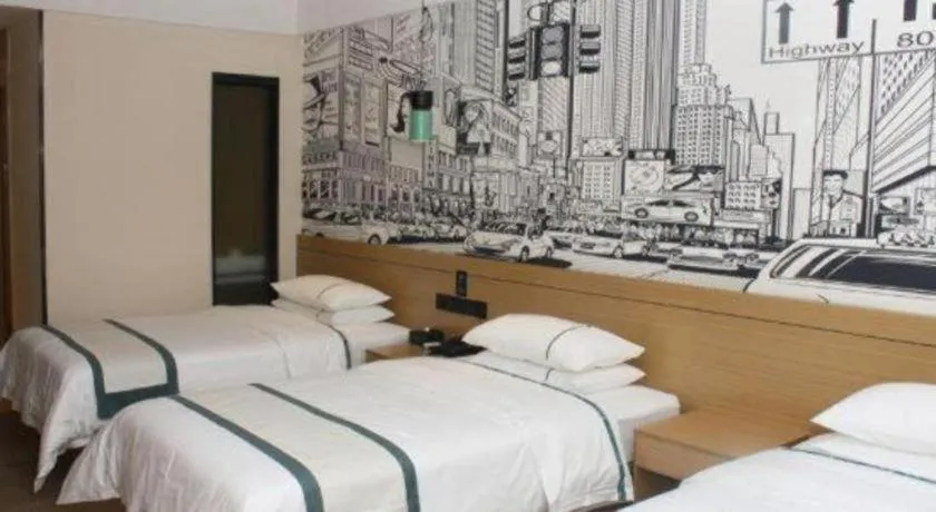 Bed in City Comfort Inn Guangzhou Shisanhang Shachong Metro Station