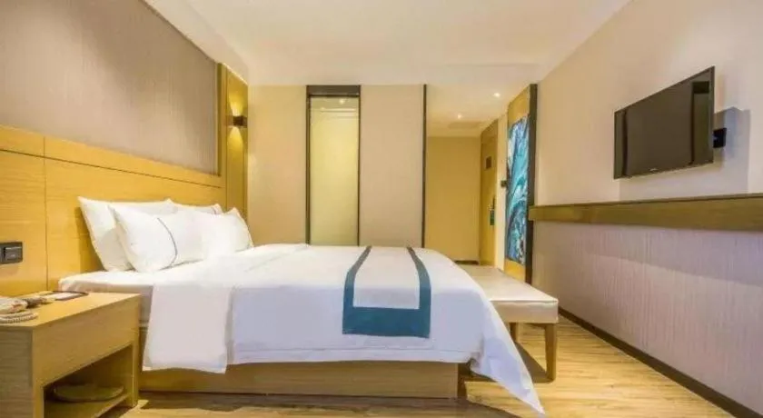 Bed in City Comfort Inn Guangzhou Shisanhang Shachong Metro Station