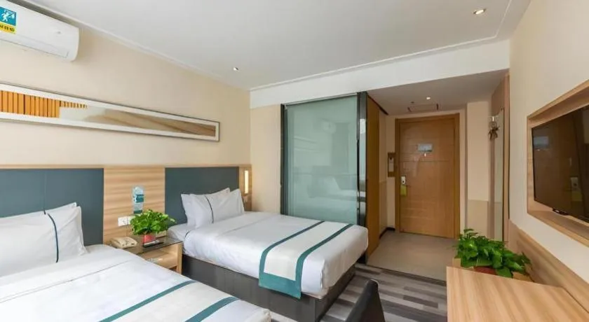 Bed in City Comfort Inn Zhengzhou Railway Station Erqi Square