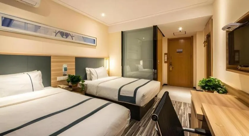 Bed in City Comfort Inn Zhengzhou Railway Station Erqi Square