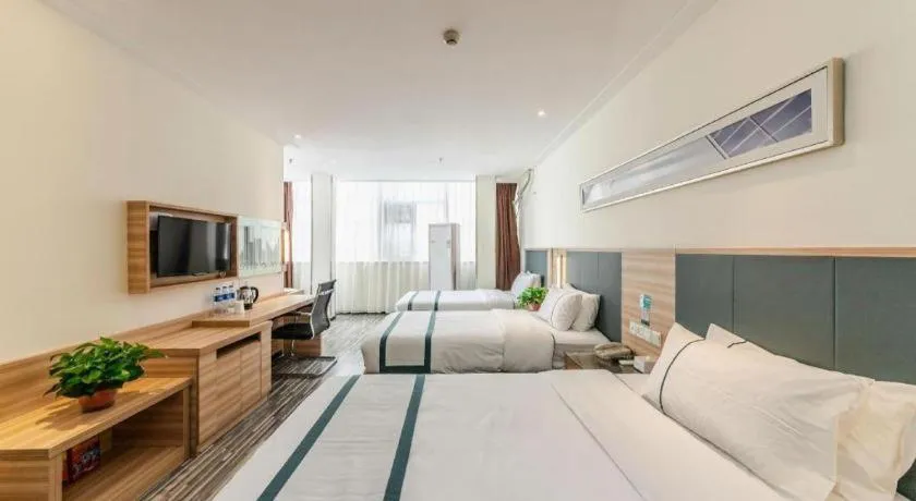 Bed in City Comfort Inn Zhengzhou Railway Station Erqi Square