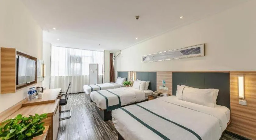 Bed in City Comfort Inn Zhengzhou Railway Station Erqi Square