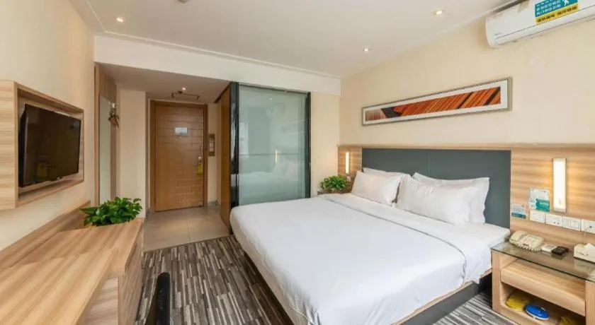 Bed in City Comfort Inn Zhengzhou Railway Station Erqi Square