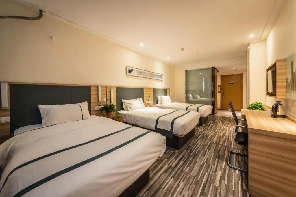 Bed in City Comfort Inn Zhengzhou Railway Station Erqi Square