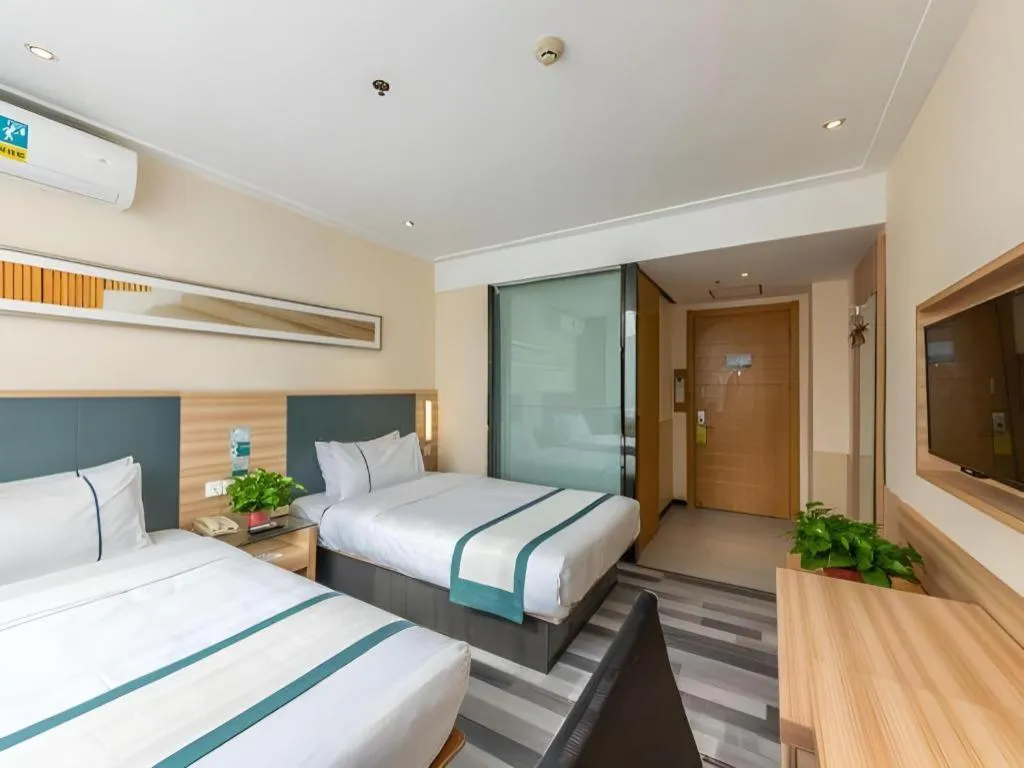 Bed in City Comfort Inn Zhengzhou Railway Station Erqi Square