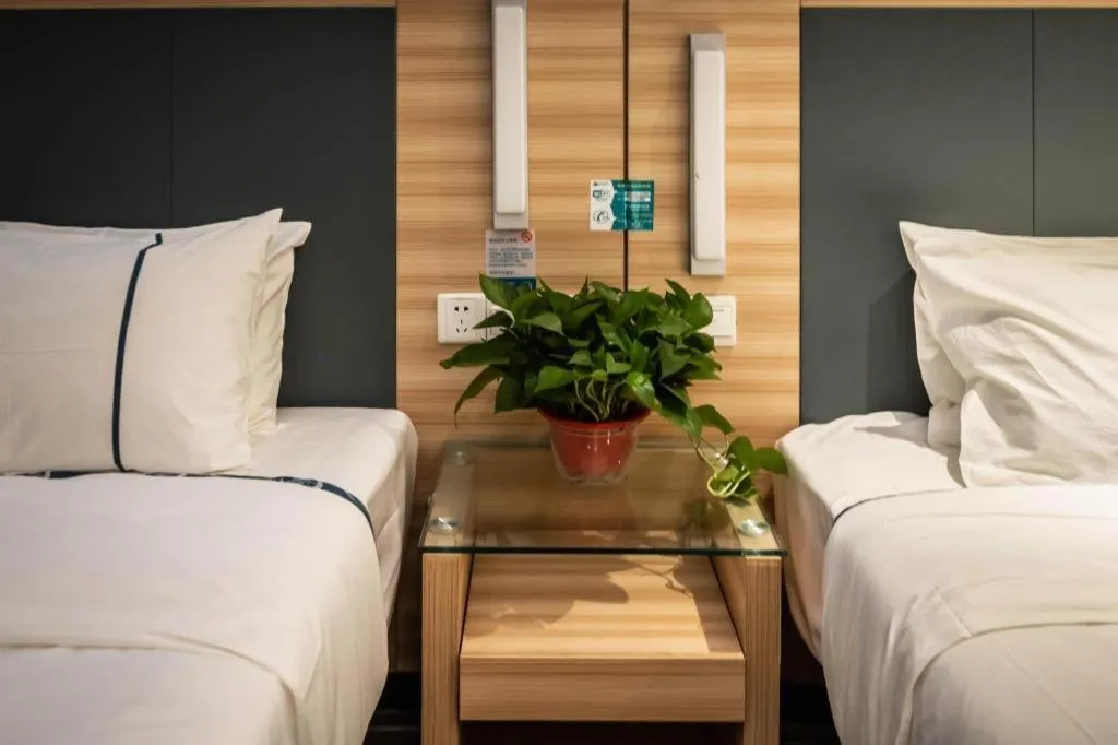 Bed in City Comfort Inn Zhengzhou Railway Station Erqi Square