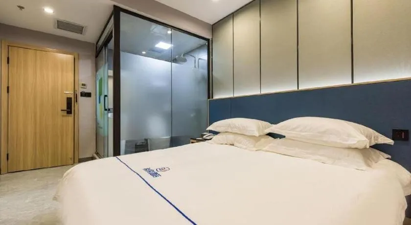 Bed in City Comfort Inn Zhengzhou Railway Station Erqi Square