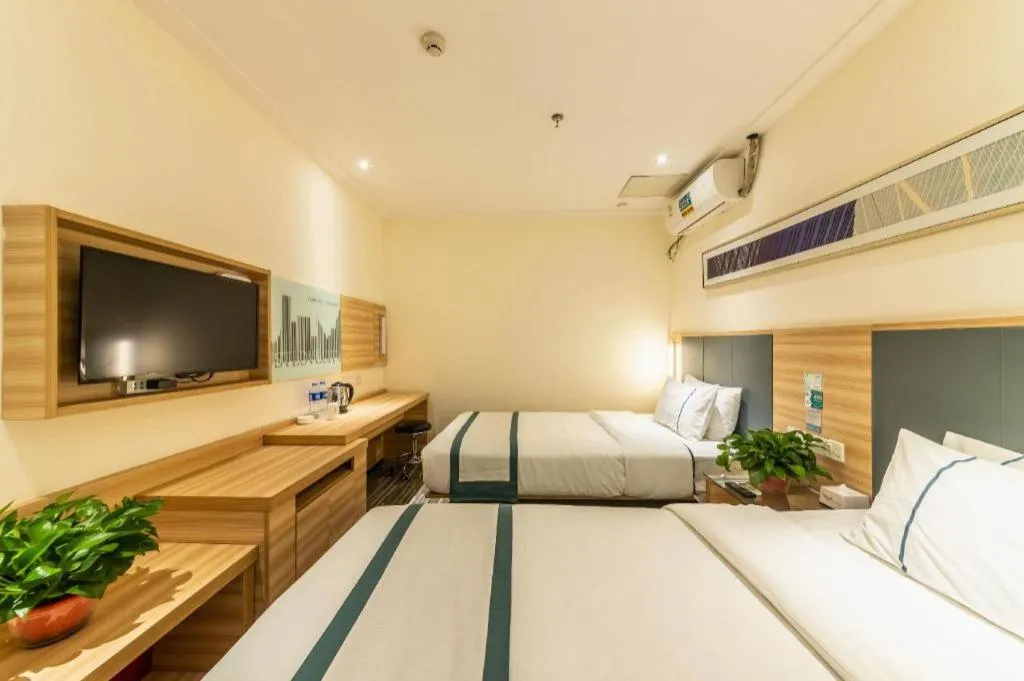 Bed in City Comfort Inn Zhengzhou Railway Station Erqi Square