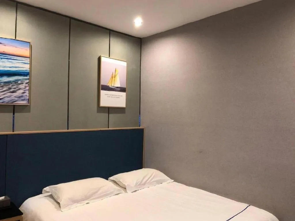 Bed in City Comfort Inn Zhengzhou Railway Station Erqi Square