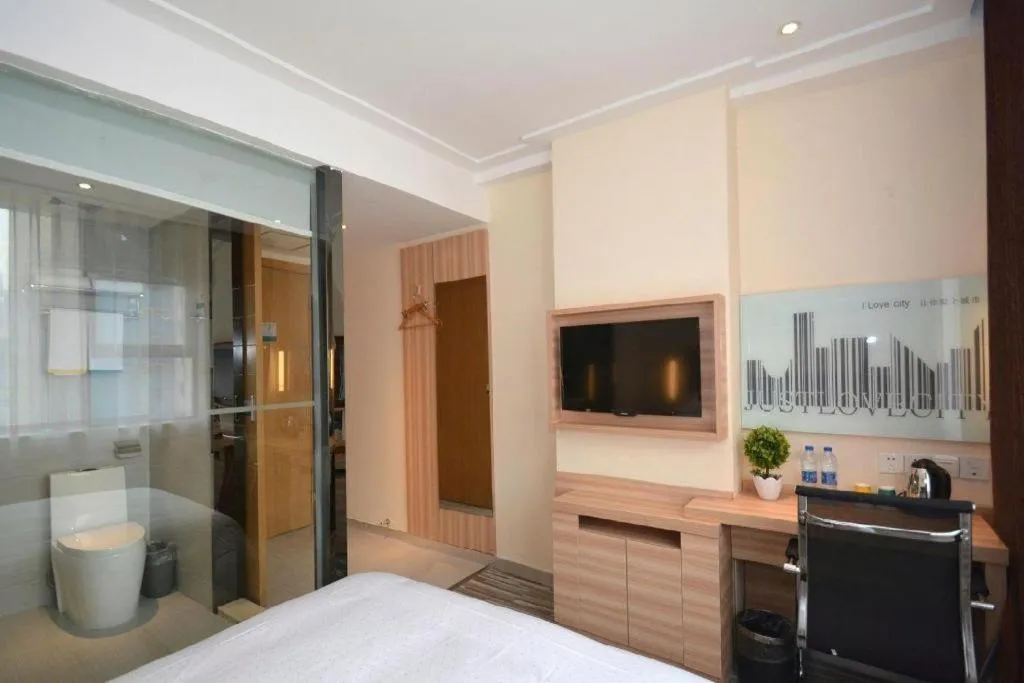 Bed in City Comfort Inn Zhengzhou Railway Station Erqi Square