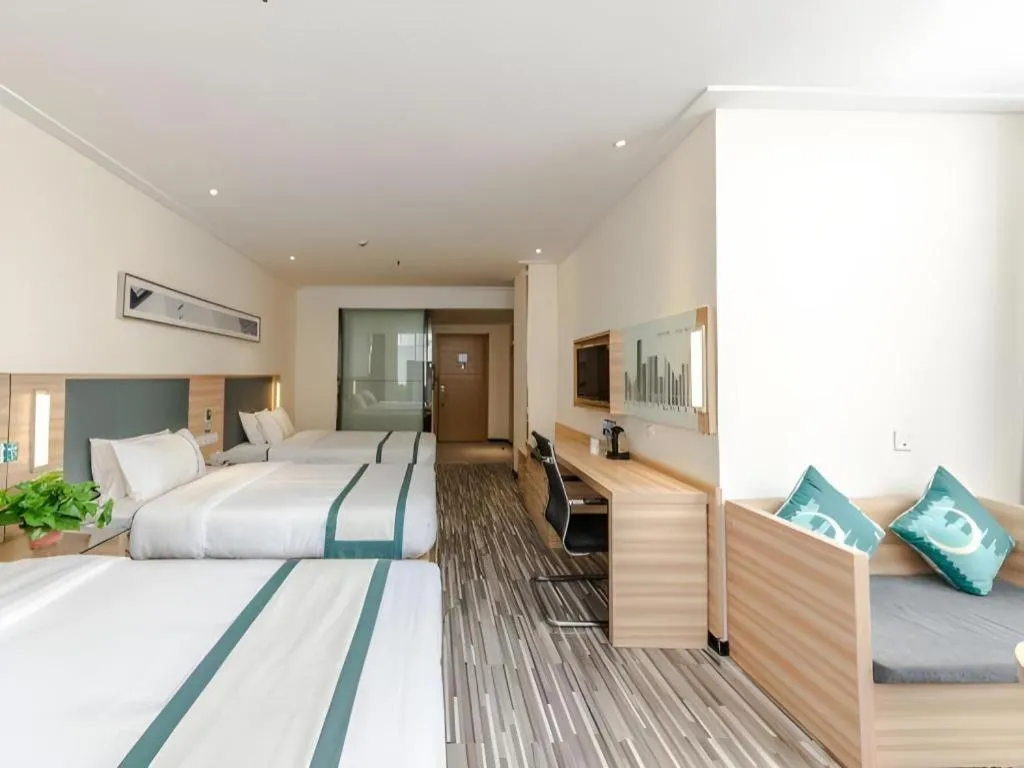 Bed in City Comfort Inn Zhengzhou Railway Station Erqi Square