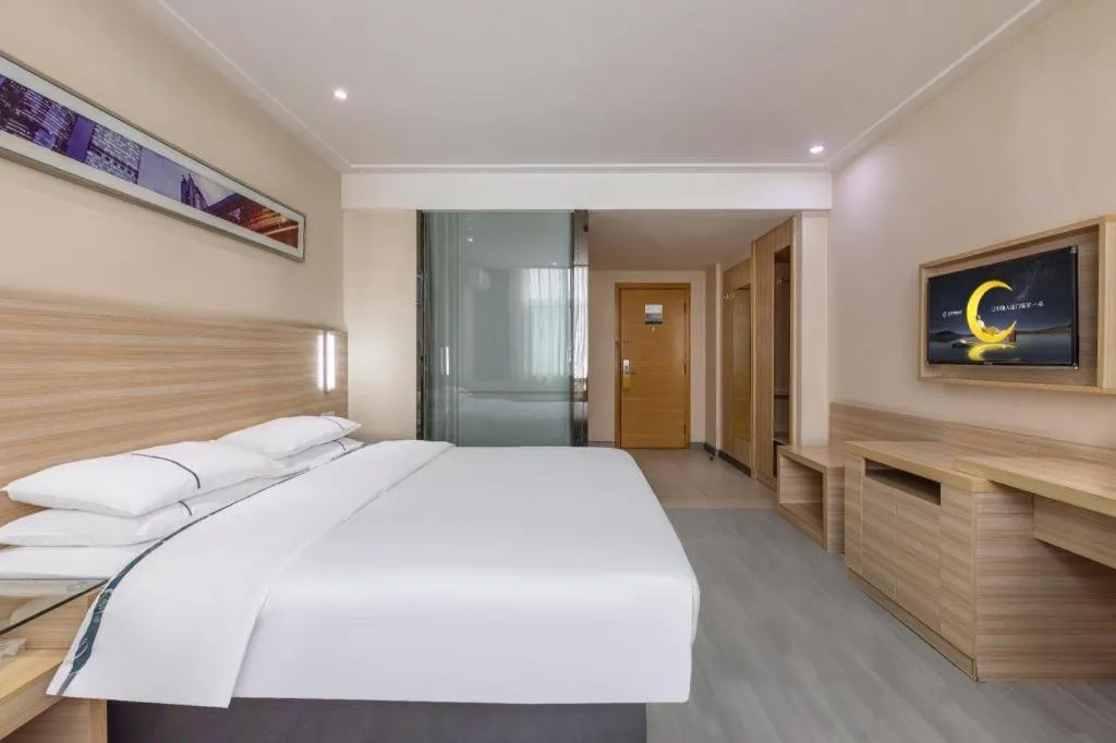Bed in City Comfort Inn Wuhan Fengshu Er Road Baijin Mansion