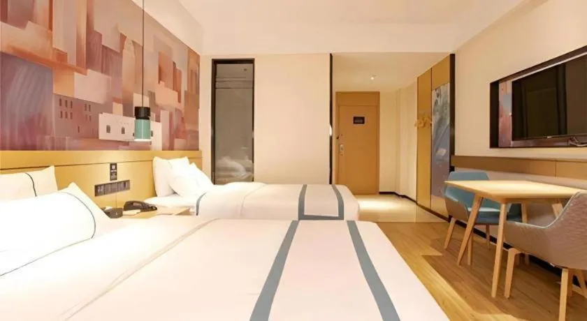 Bed in City Comfort Inn Haikou Zhongjie Road Walking Street
