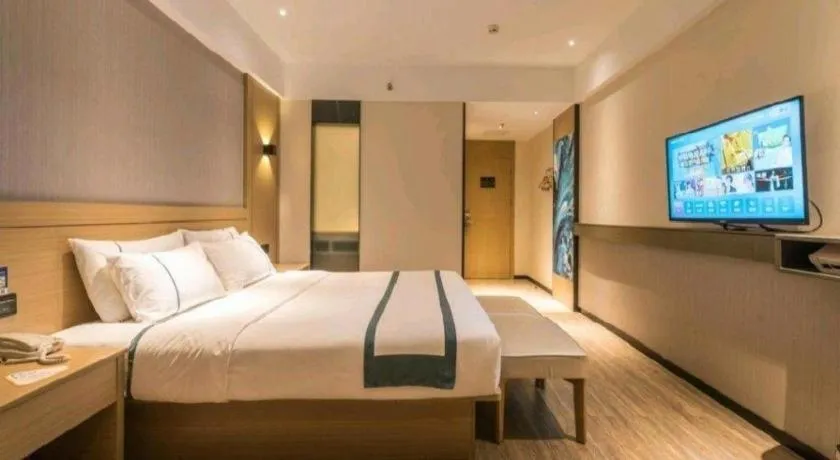 Bed in City Comfort Inn Haikou Zhongjie Road Walking Street