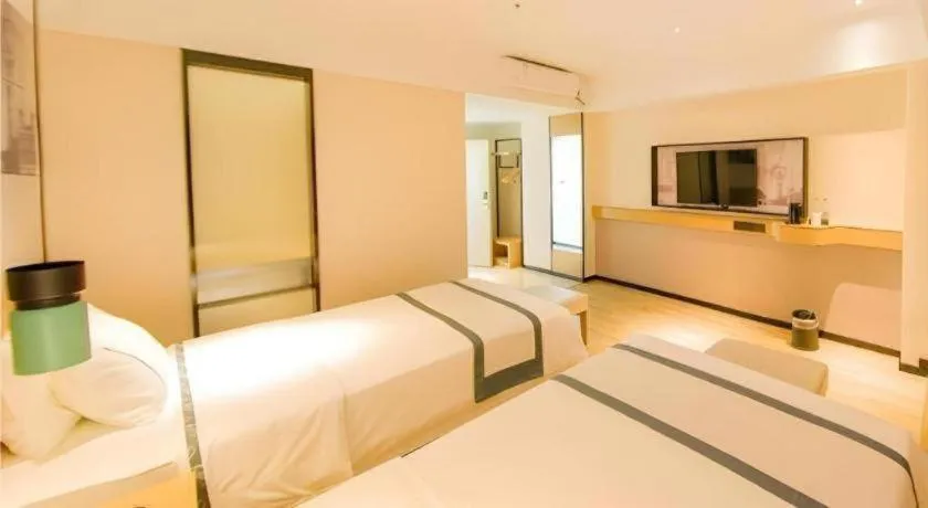 Bed in City Comfort Inn Haikou Zhongjie Road Walking Street