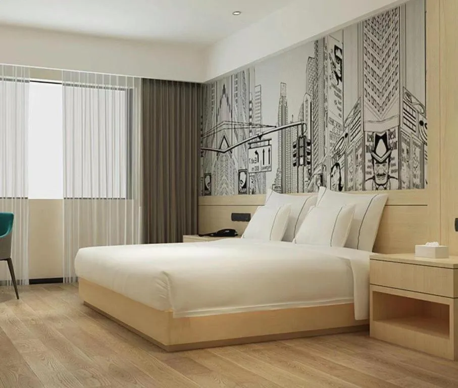 Bed in City Comfort Inn Haikou Zhongjie Road Walking Street