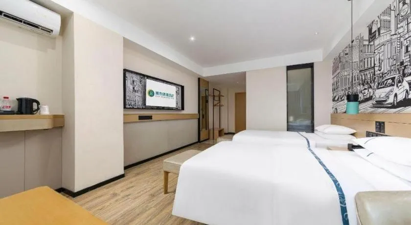 Bed in City Comfort Inn Haikou Zhongjie Road Walking Street