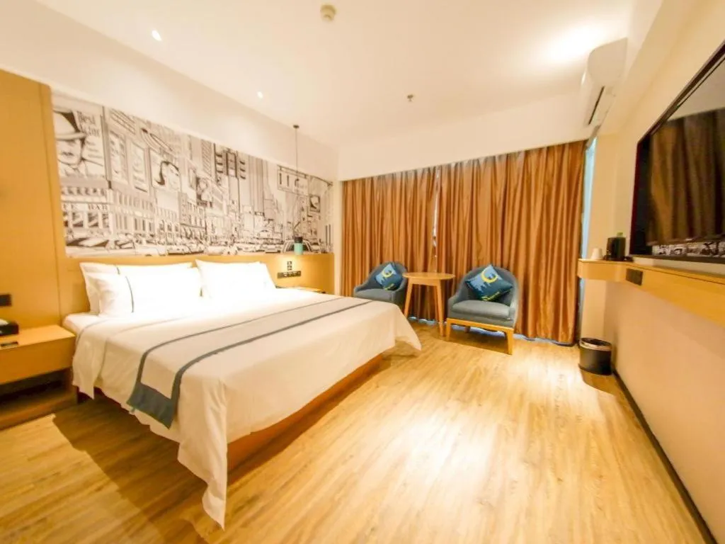 Bed in City Comfort Inn Haikou Zhongjie Road Walking Street