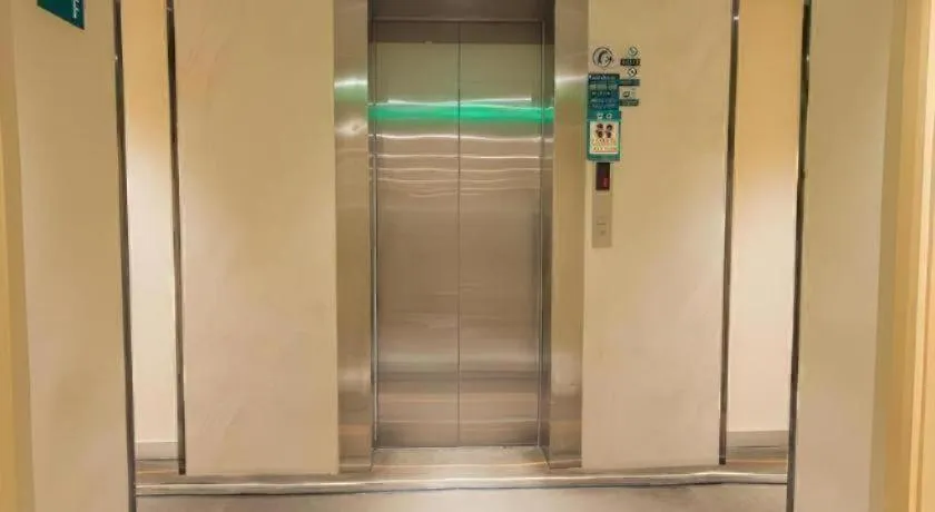 City Comfort Inn Wuhan Huanghe Tower Shouyi Metro Station