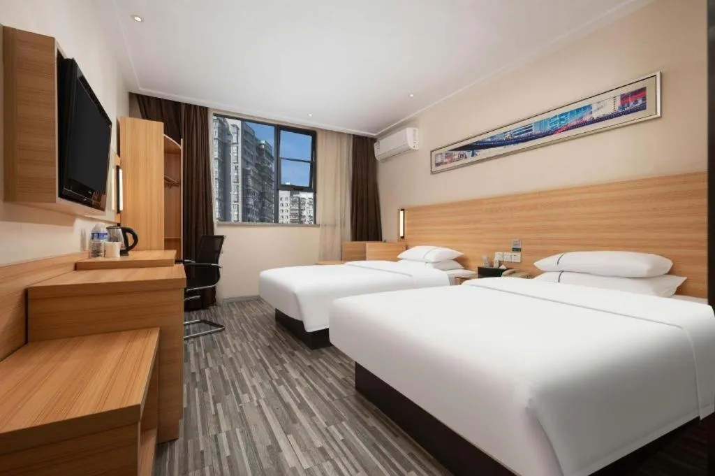 Bed in City Comfort Inn Wuhan Huanghe Tower Shouyi Metro Station