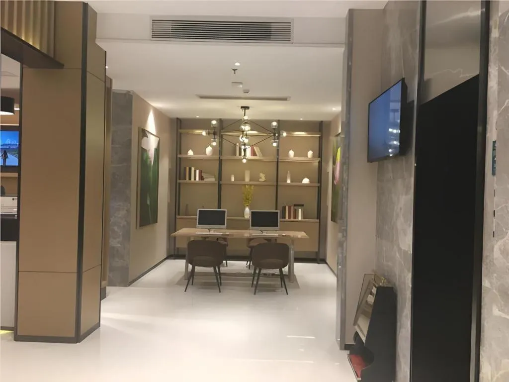 City Comfort Inn Wuhan Central China Normal University Dahuquan Metro Station