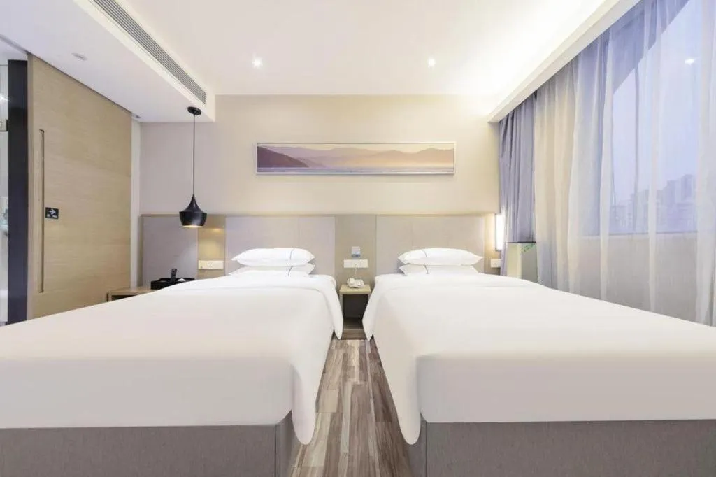 Bed in City Comfort Inn Wuhan Central China Normal University Dahuquan Metro Station