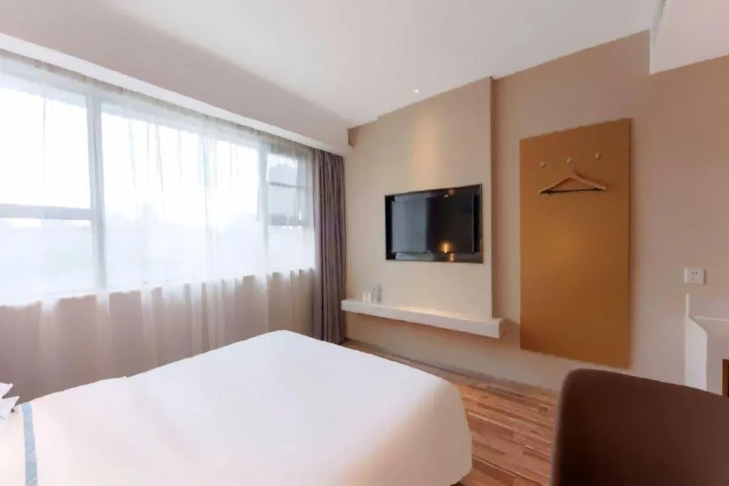 Bed in City Comfort Inn Wuhan Central China Normal University Dahuquan Metro Station