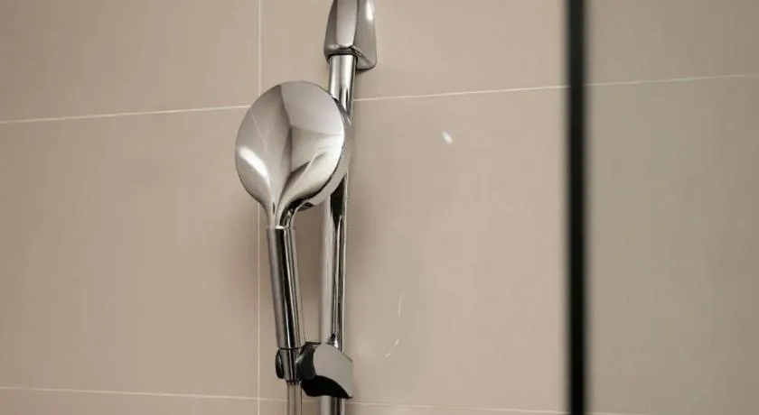 City Comfort Inn Wuhan Optics Valley OuYada Yangjiawan Metro Station