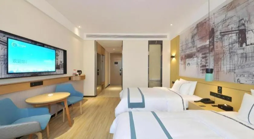 Bed in City Comfort Inn Chengdu Wenjiang University Town Fengxi River Metro Station