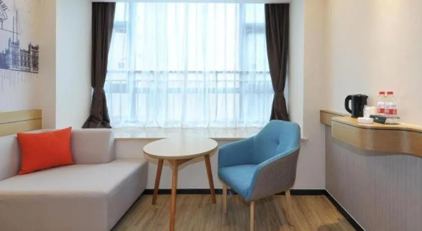 City Comfort Inn Chengdu Wenjiang University Town Fengxi River Metro Station