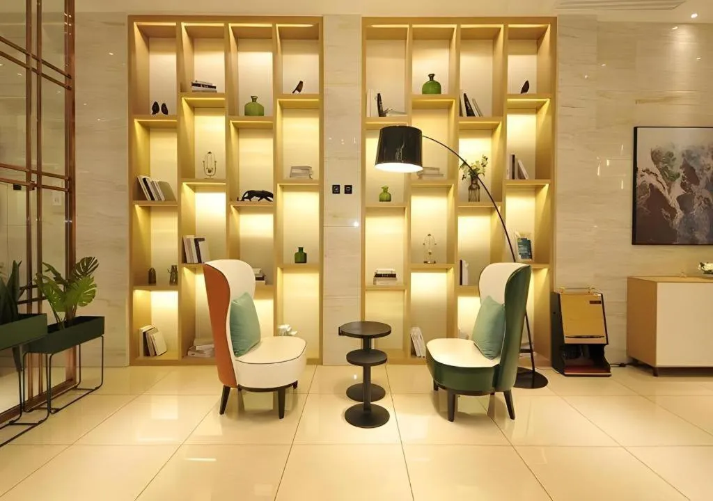 City Comfort Inn Chengdu Wenjiang University Town Fengxi River Metro Station