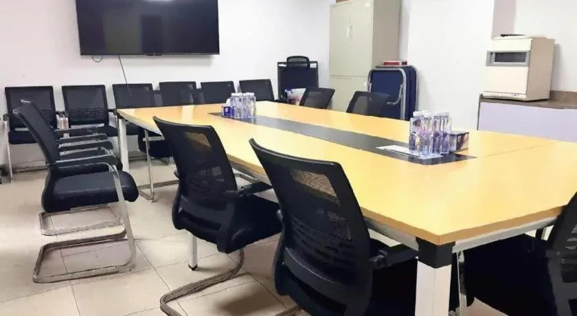 ZMAX Hotels Shenzhen Lianhuacun Metro Station