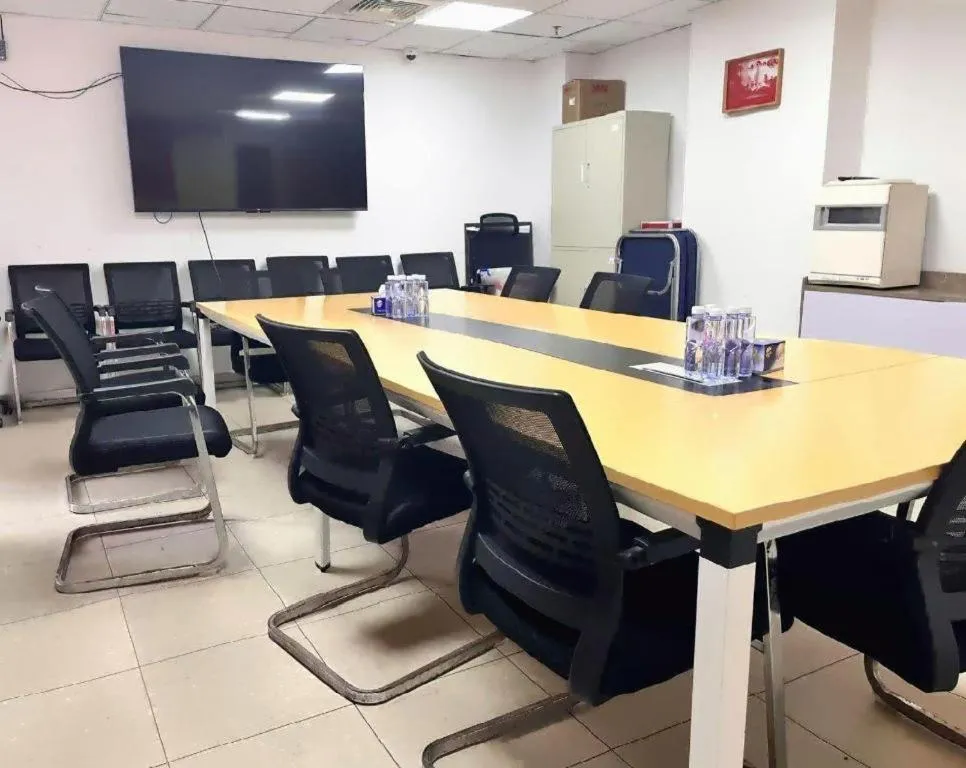 ZMAX Hotels Shenzhen Lianhuacun Metro Station