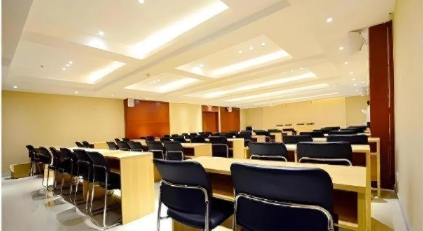 City Comfort Inn Wuhan Wangjiawan Sixin Avenue Metro Station