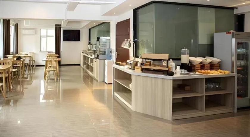 Borrman Hotel Dongguan Houjie Wanda Plaza Liaoxia Metro Station