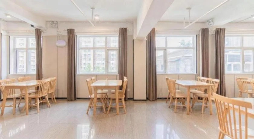 Borrman Hotel Dongguan Houjie Wanda Plaza Liaoxia Metro Station