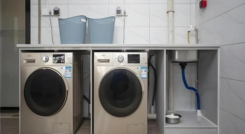 Borrman Hotel Dongguan Houjie Wanda Plaza Liaoxia Metro Station