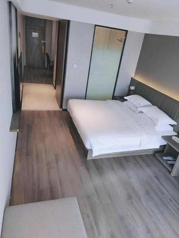 Bed in 7 Days Premium Hotel Chongqing Jiangbei International Airport Terminal 3
