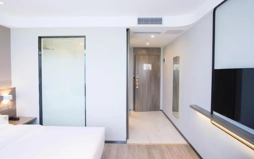 Bed in 7 Days Premium Hotel Chongqing Jiangbei International Airport Terminal 3