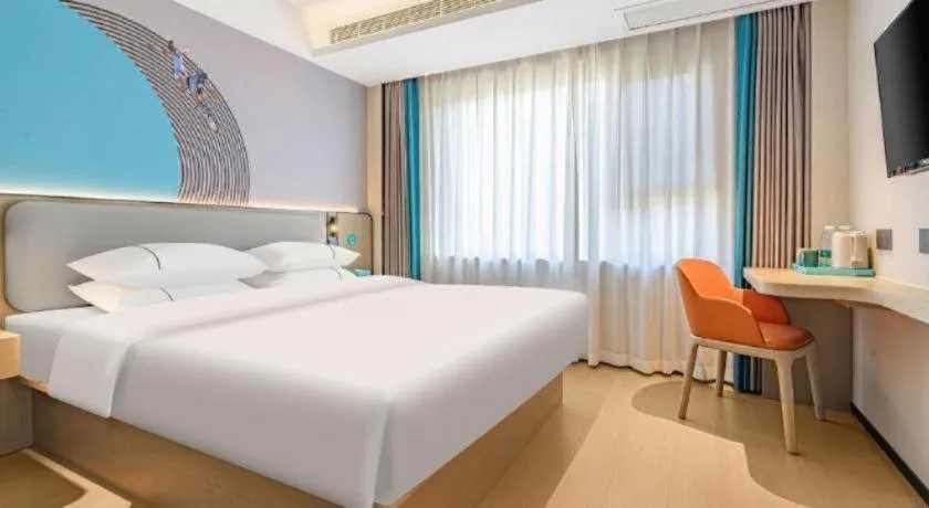 Bed in City Comfort Inn Kunming Xi'an Kang Road